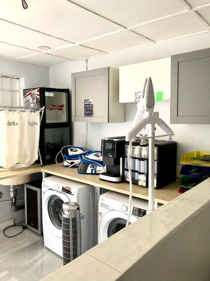 Yazmin Studio Residence Lamin Екстер'єр фото